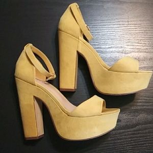 JustFab Lawren in Freesia